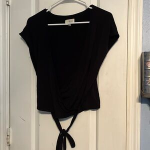 Lou & Grey size XLARGE black wrap around top. LIKE NEW